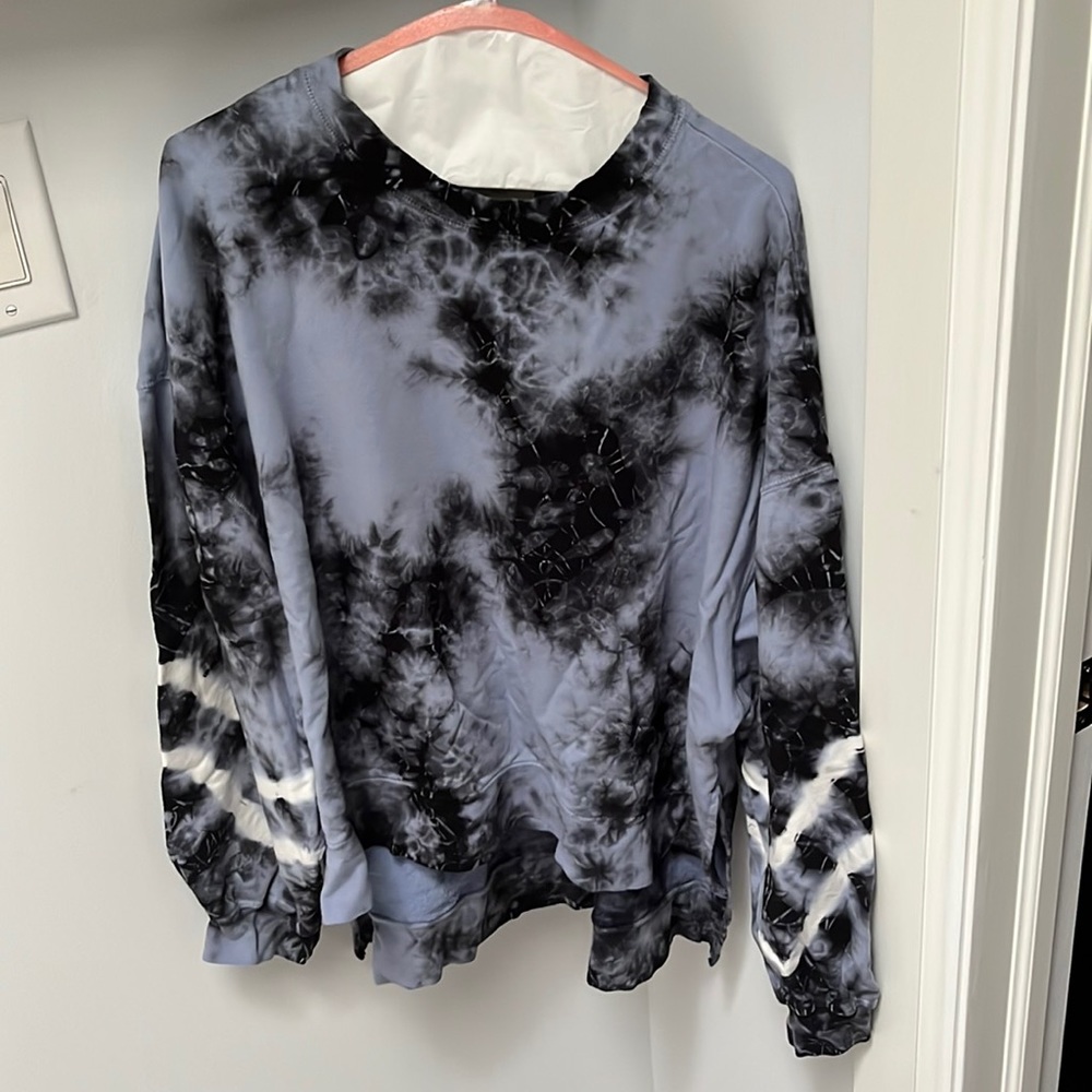 Tie dye sweat too LA fashion